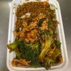 Best Chicken with Broccoli (Lunch) in Pawtucket, RI