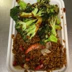 Best Broccoli with Garlic Sauce (Lunch) in Pawtucket, RI